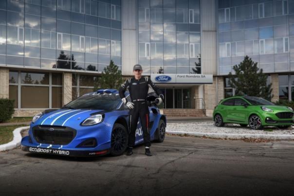 Zeitgleich mit dem einmillionsten Fahrzeug aus dem rumänischen Montagewerk Craiova präsentierte Ford den M-Sport Puma Hybrid Rally 1.  Foto: Autoren-Union Mobilität/Ford/Andrei Tobosaru